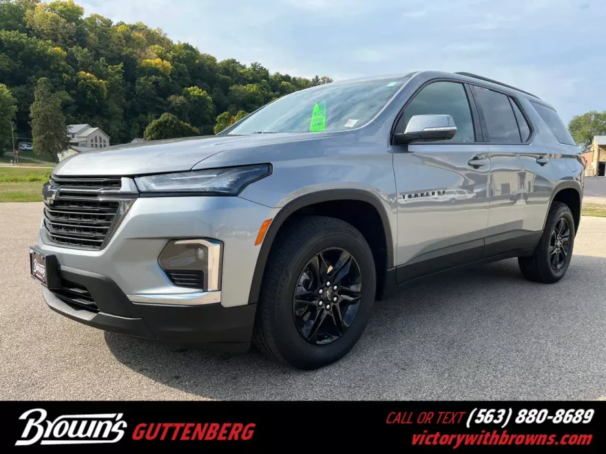 2023 Chevrolet Traverse Cloth photo 1