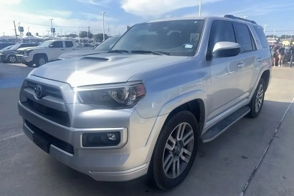 2023 Toyota 4Runner TRD Sport photo 1