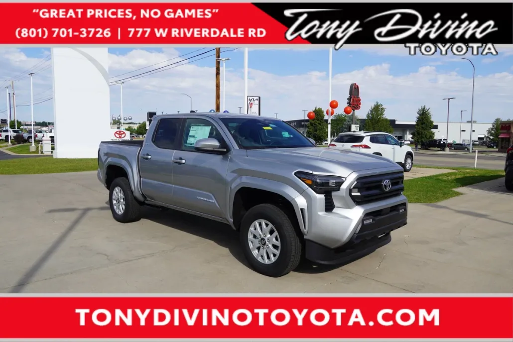 2025 Toyota Tacoma SR5 photo 1