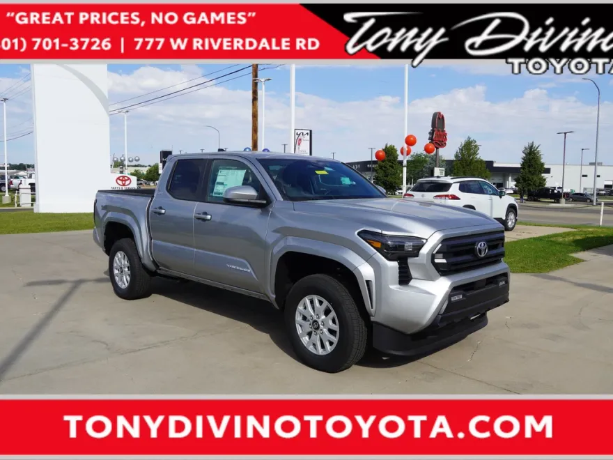 2025 Toyota Tacoma SR5 photo 1