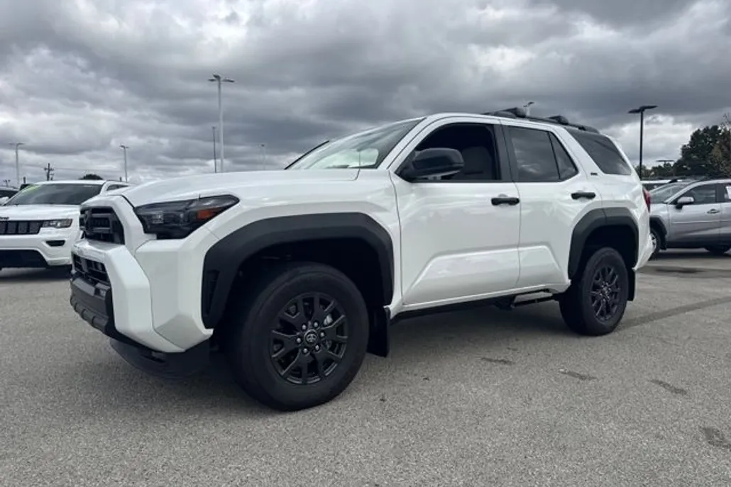 2025 Toyota 4Runner SR5 photo 1