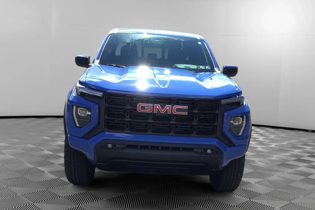 2026 Gmc Canyon Elevation photo 1