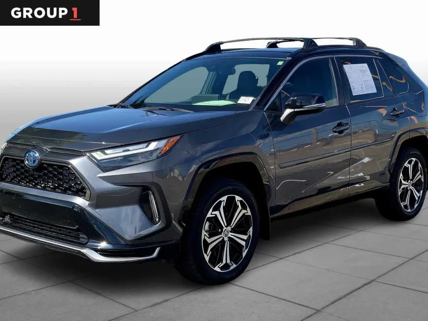 2023 Toyota RAV4 Prime XSE photo 1