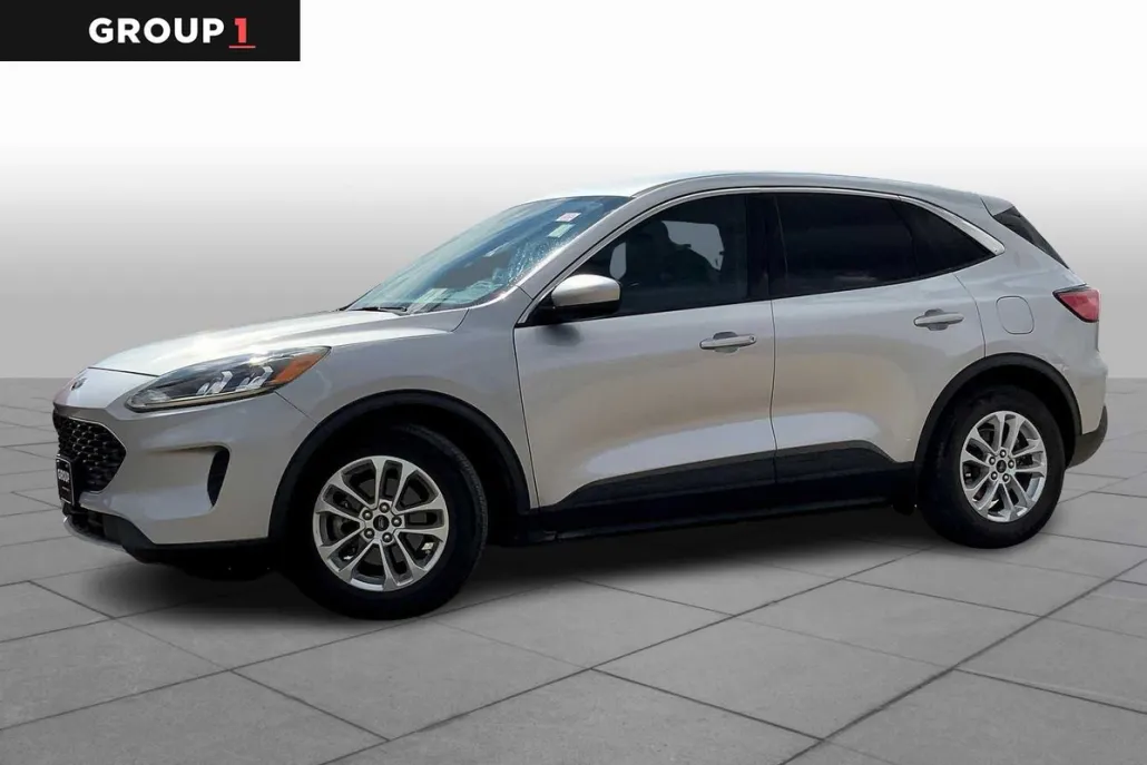 2020 Ford Escape SE photo 1