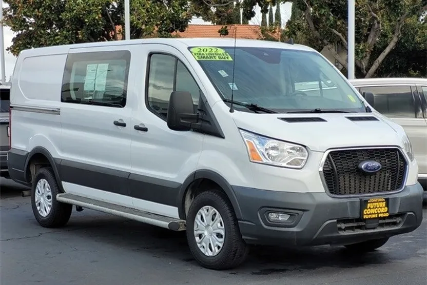 2022 Ford Transit Cargo Van photo 1