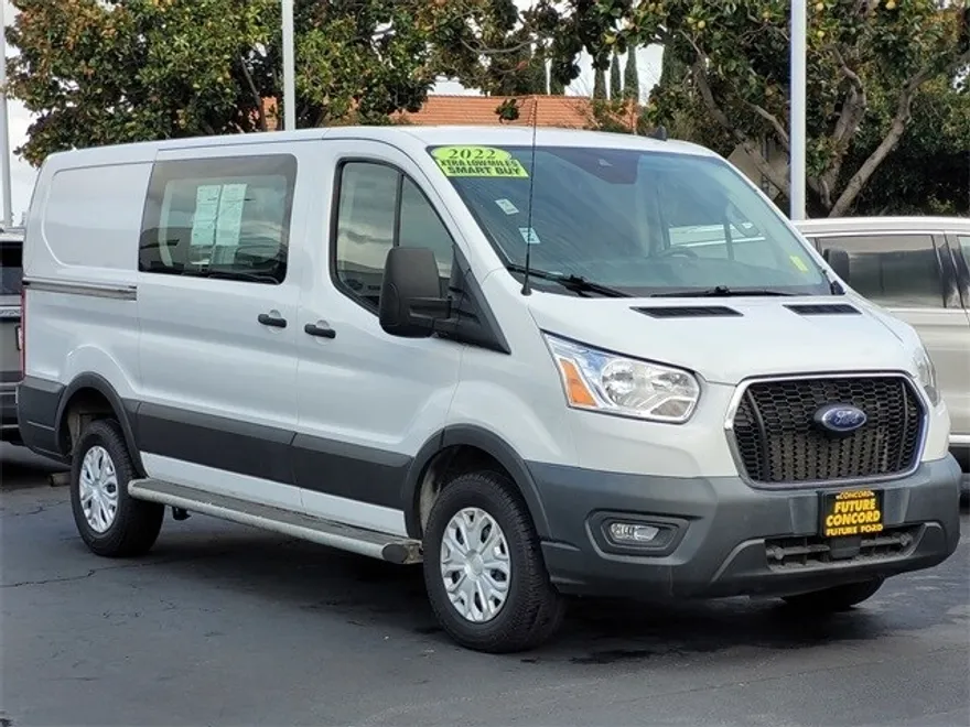2022 Ford Transit Cargo Van photo 1