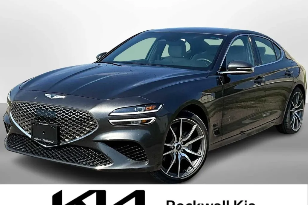 2023 Genesis G70 2.0T Sport Prestige photo 1