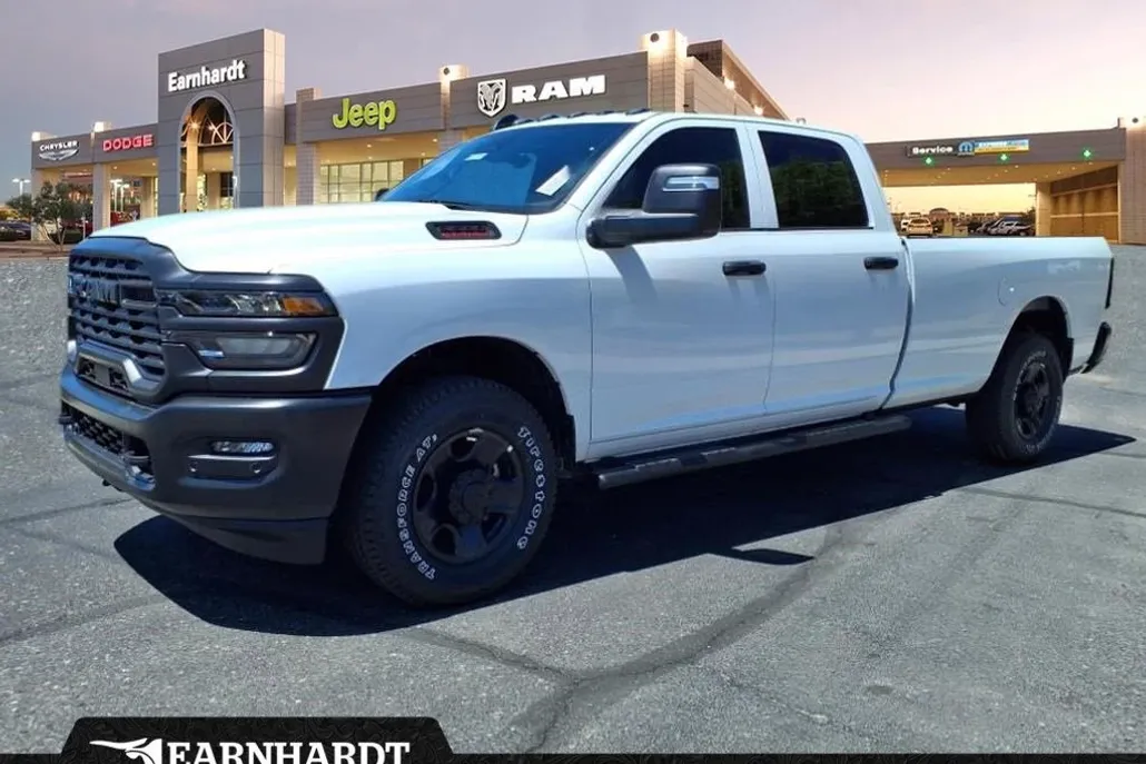 2025 Ram 3500 Tradesman photo 1