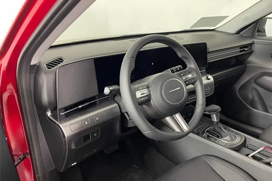 2026 Hyundai Kona SEL photo 1