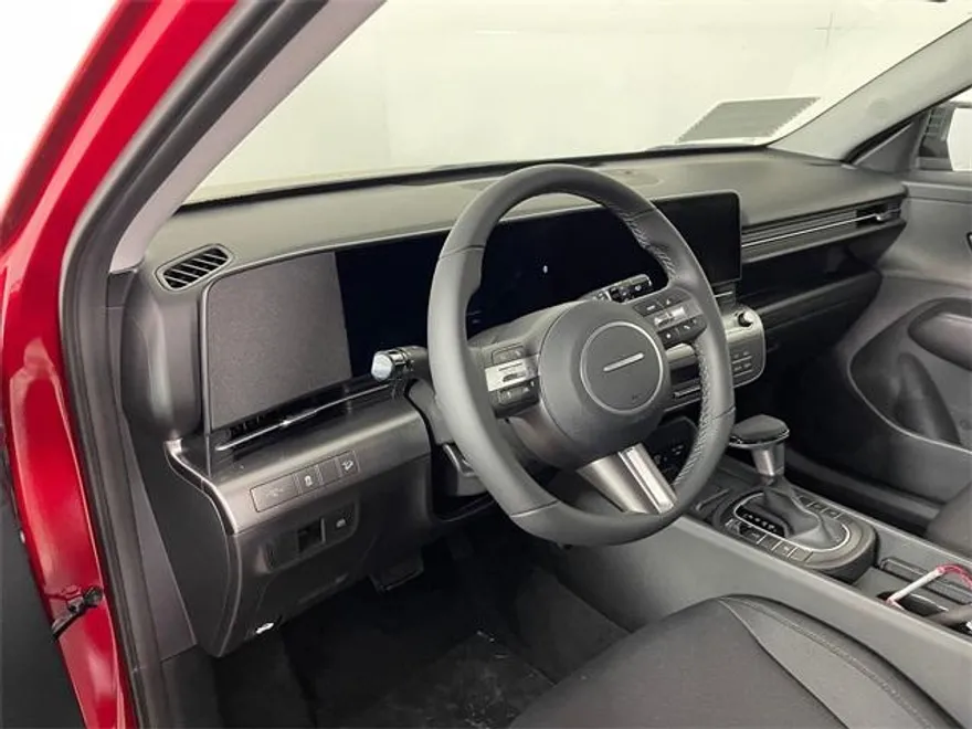 2026 Hyundai Kona SEL photo 1