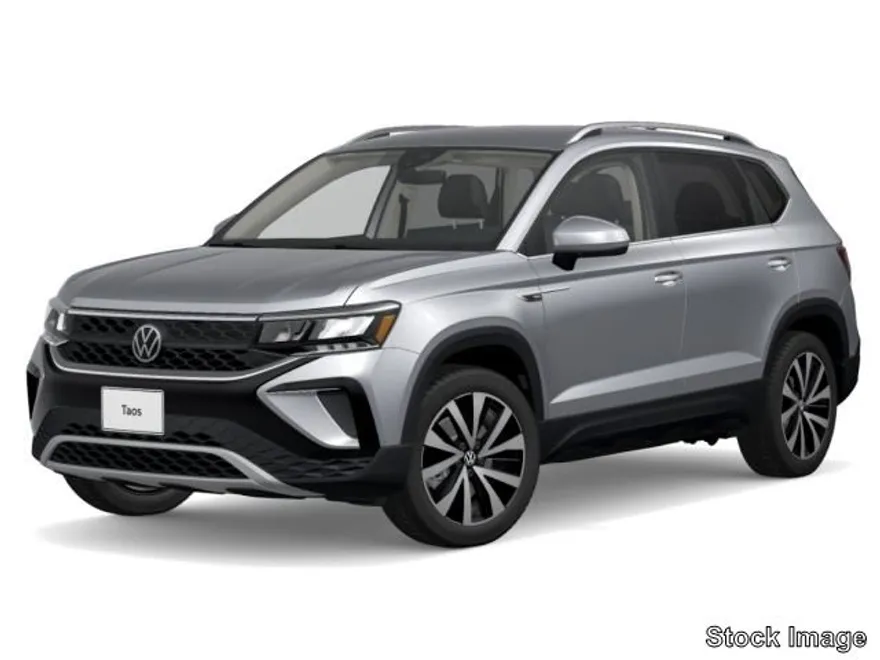 2023 Volkswagen Taos SE photo 1