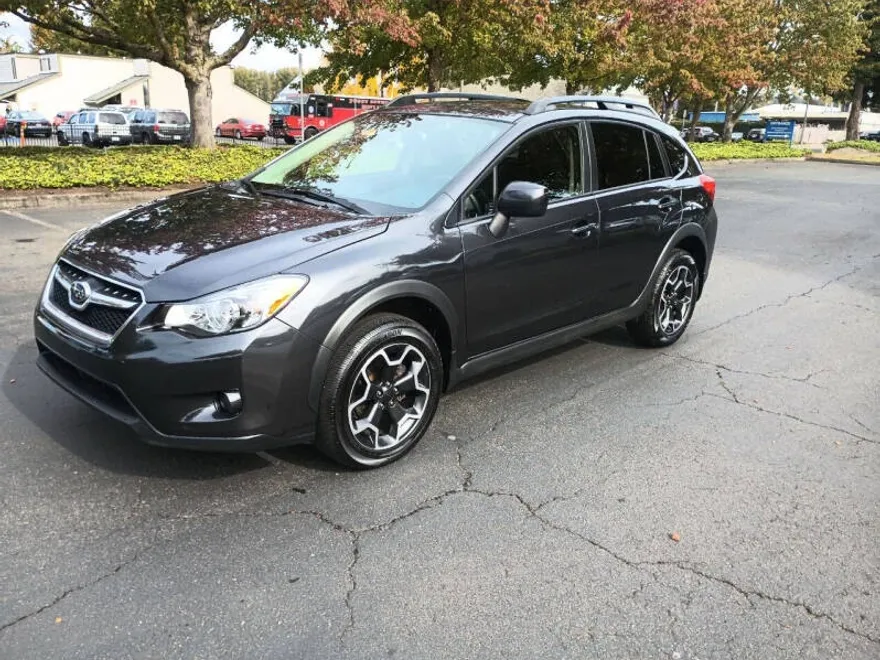 2013 Subaru Crosstrek 2.0i Premium photo 1