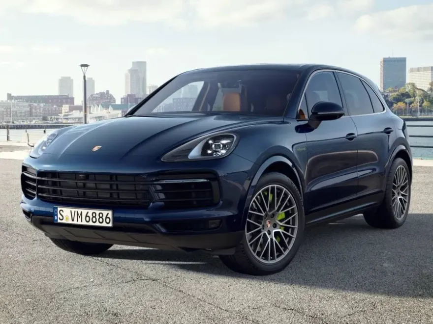 2023 Porsche Cayenne E-Hybrid Platinum Edition photo 1