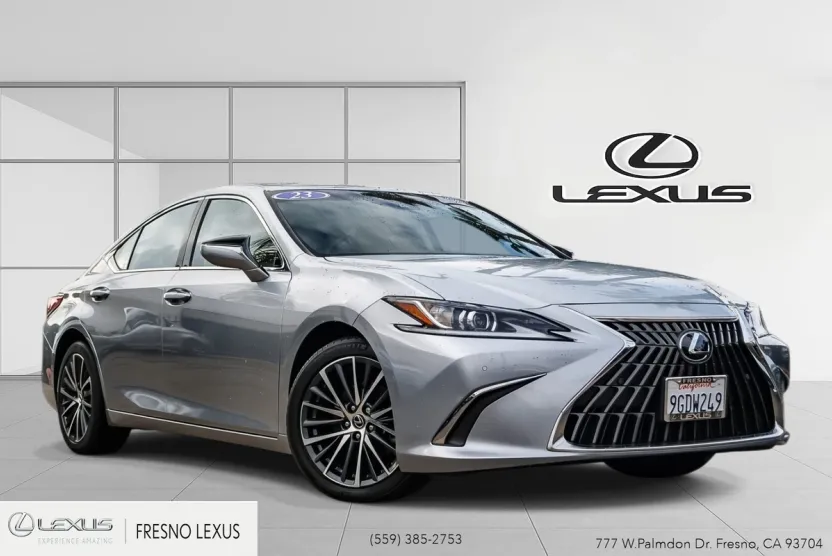 2023 Lexus ES 300h photo 1
