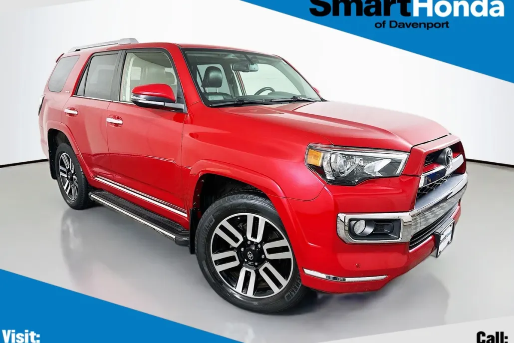 2016 Toyota 4Runner Limited photo 1