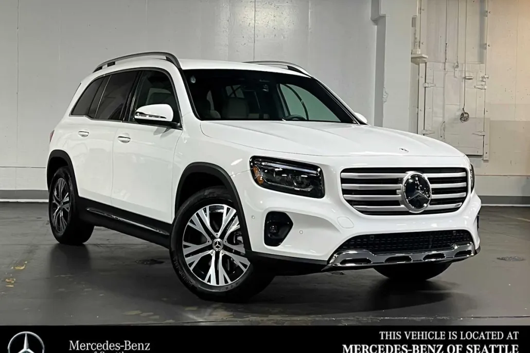 2025 Mercedes Benz GLB 250 photo 1
