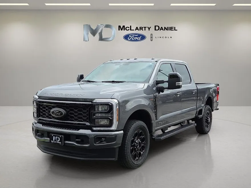 2026 Ford F-250 photo 1