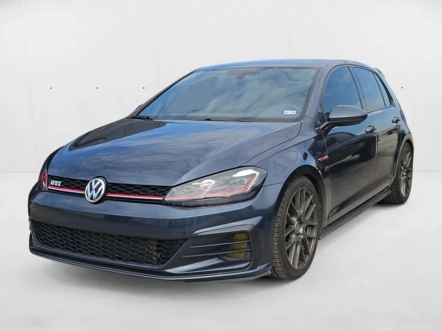 2018 Volkswagen Golf GTI S photo 1