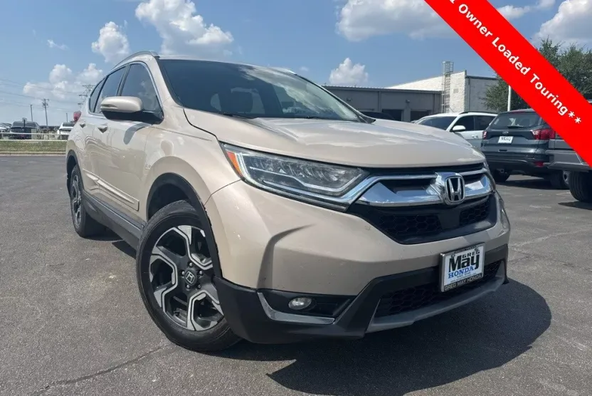 2018 Honda CR-V Touring photo 1