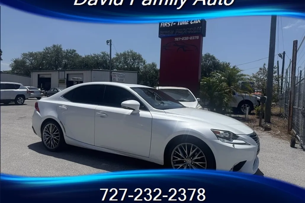 2014 Lexus IS 250 photo 1
