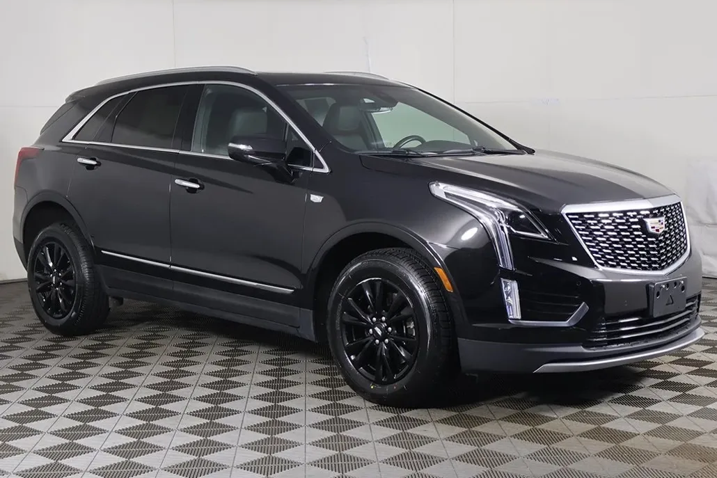 2021 Cadillac XT5 Premium Luxury photo 1