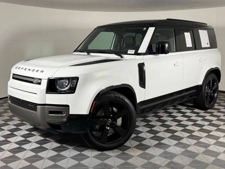 2023 Land Rover Defender 110 X-Dynamic SE photo 1