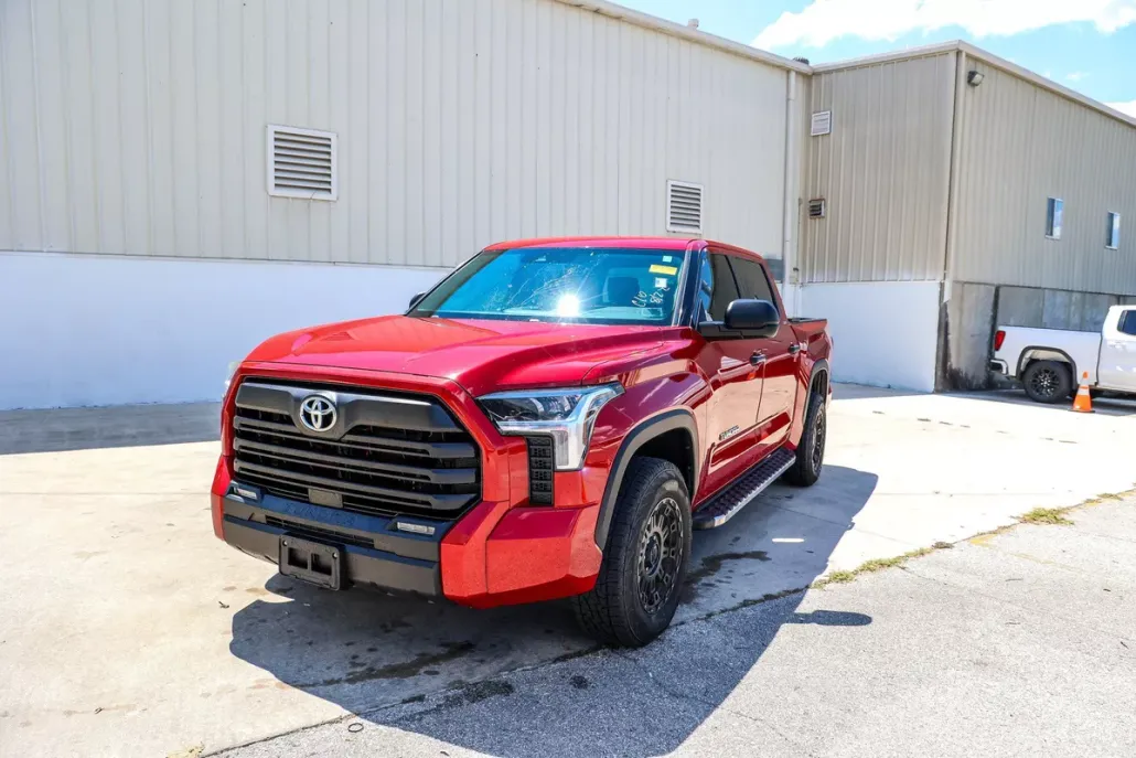 2022 Toyota Tundra SR5 photo 1