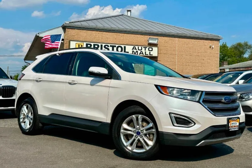 2016 Ford Edge SEL photo 1