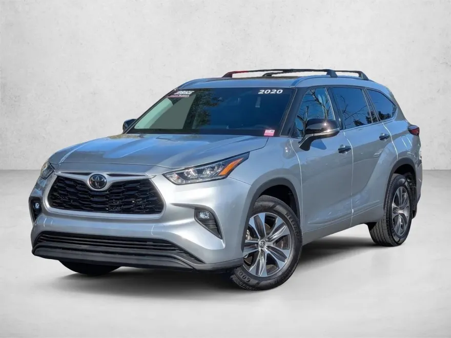 2020 Toyota Highlander XLE photo 1
