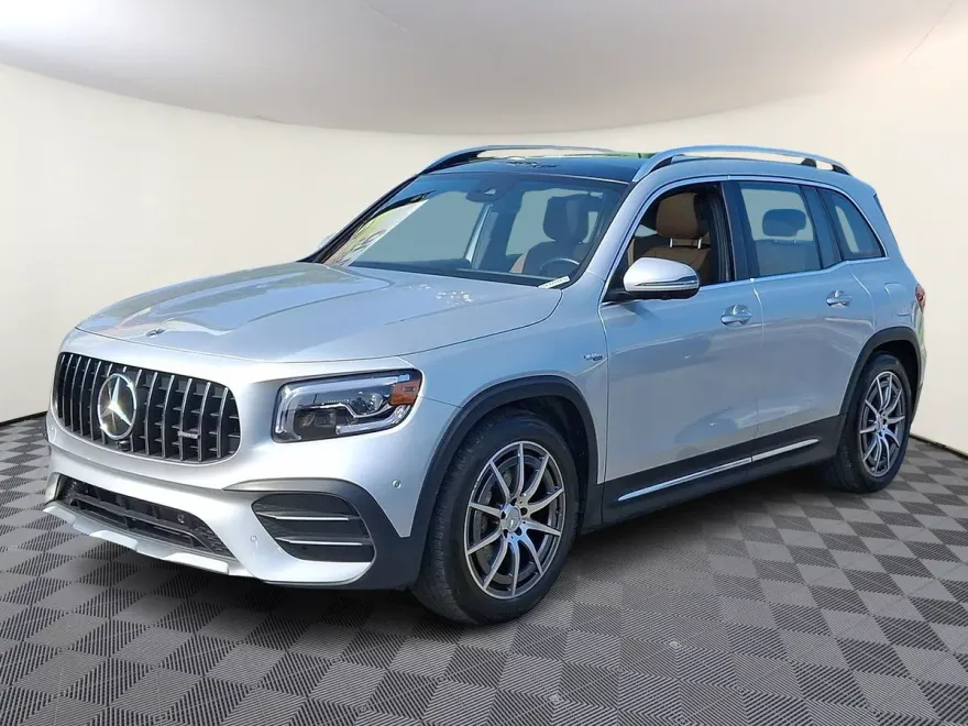 2022 Mercedes Benz GLB AMG 35 4MATIC photo 1