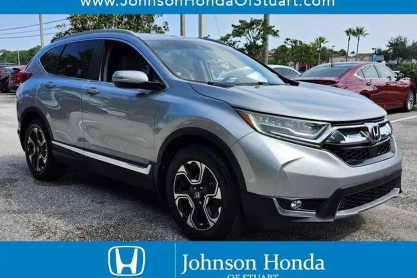 2017 Honda CR-V Touring photo 1