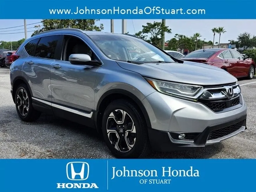 2017 Honda CR-V Touring photo 1