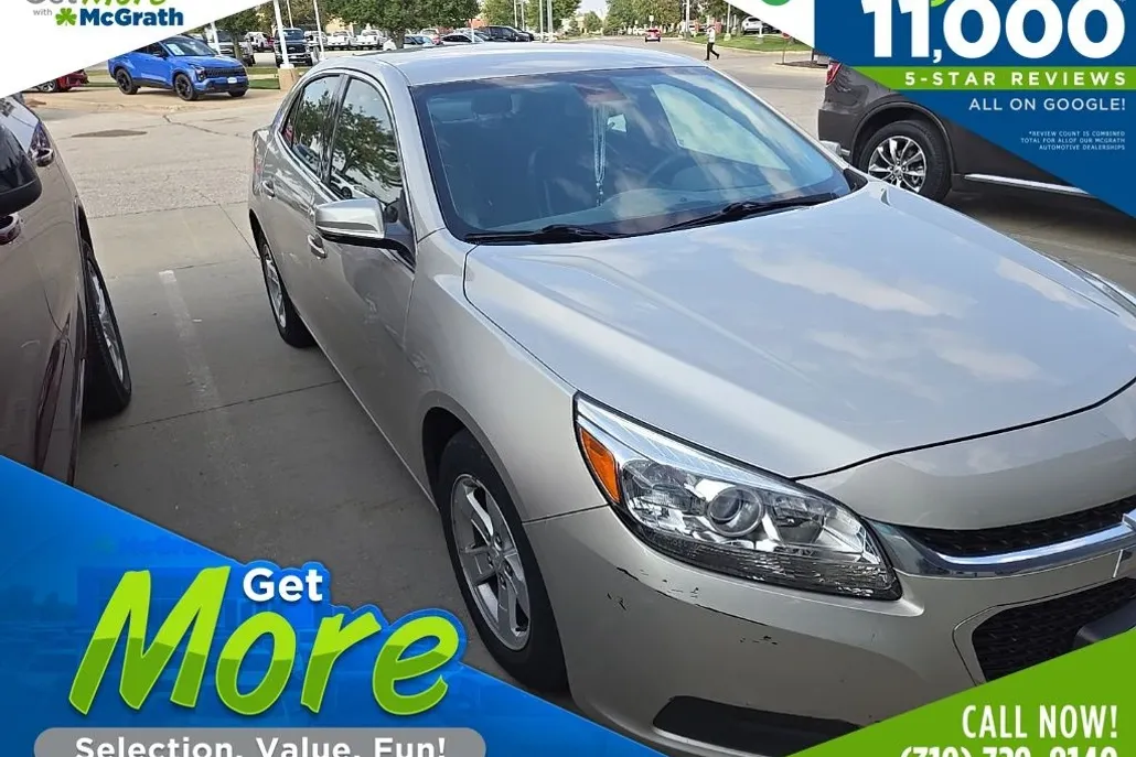 2015 Chevrolet Malibu 1LT photo 1