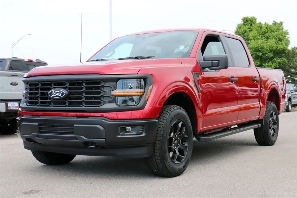 2025 Ford F-150 STX photo 1