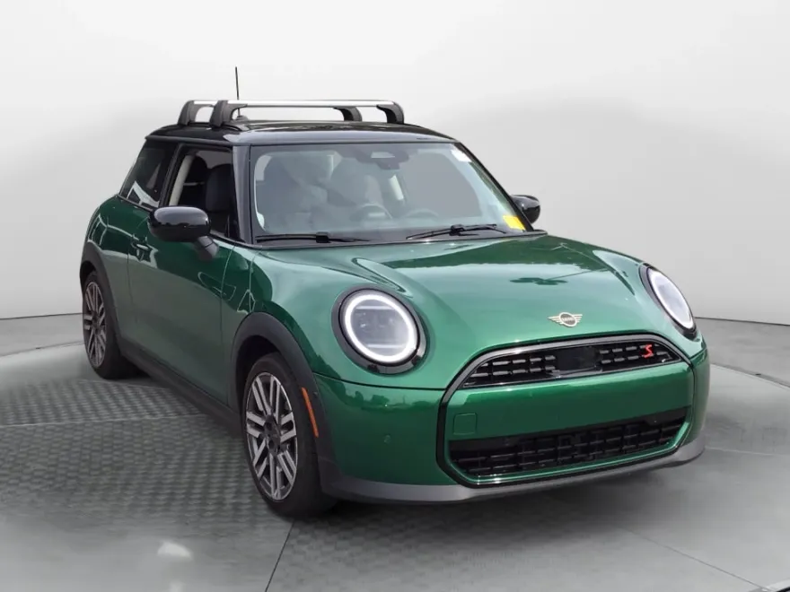 2025 Mini Cooper Hardtop S photo 1