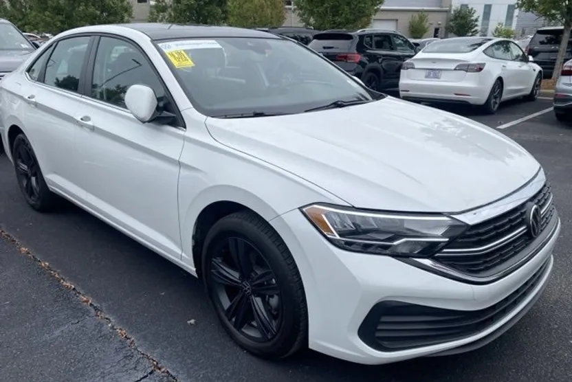 2024 Volkswagen Jetta 1.5T SE photo 1