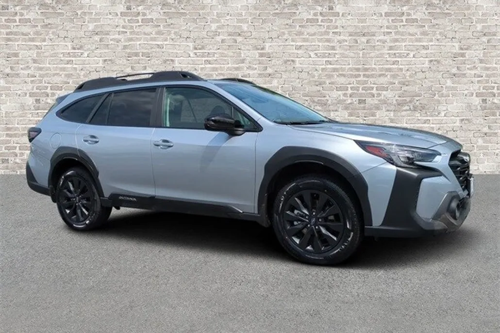2024 Subaru Outback Onyx Edition XT photo 1
