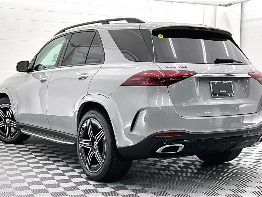 2026 Mercedes Benz GLE 450 4MATIC photo 1