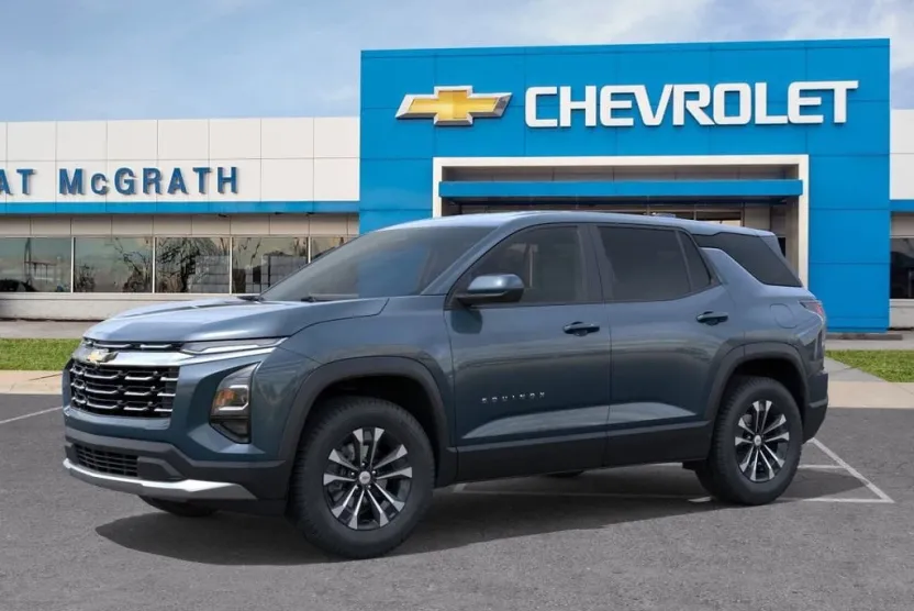 2026 Chevrolet Equinox LT photo 1