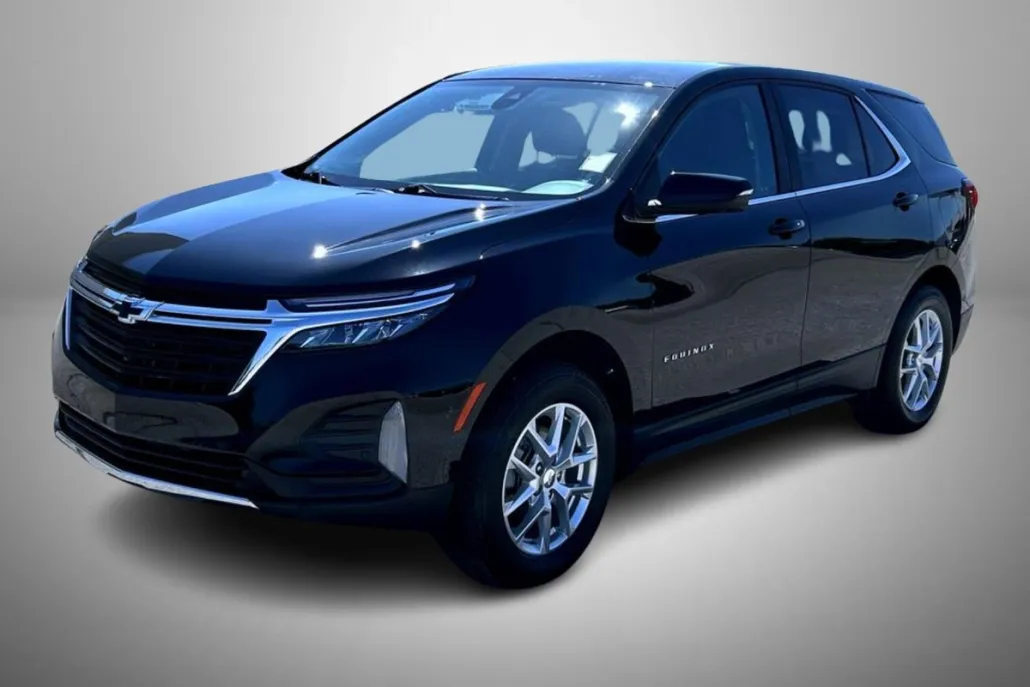 2022 Chevrolet Equinox LT photo 1