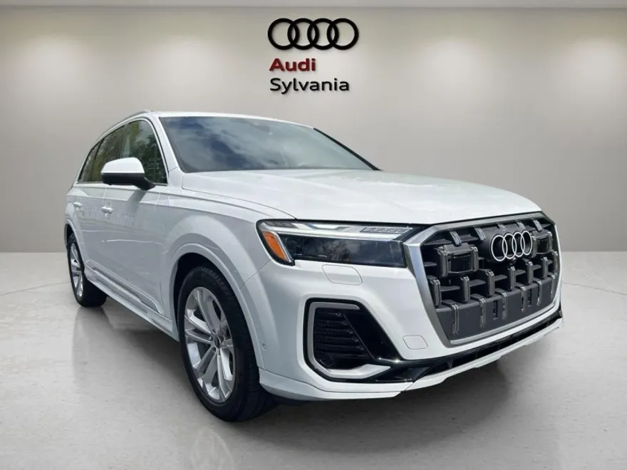 2025 Audi Q7 Prestige photo 1