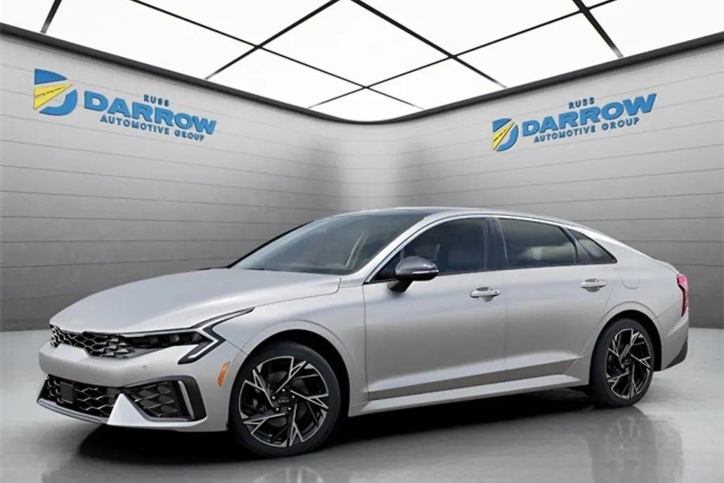2025 Kia K5 GT-Line photo 1