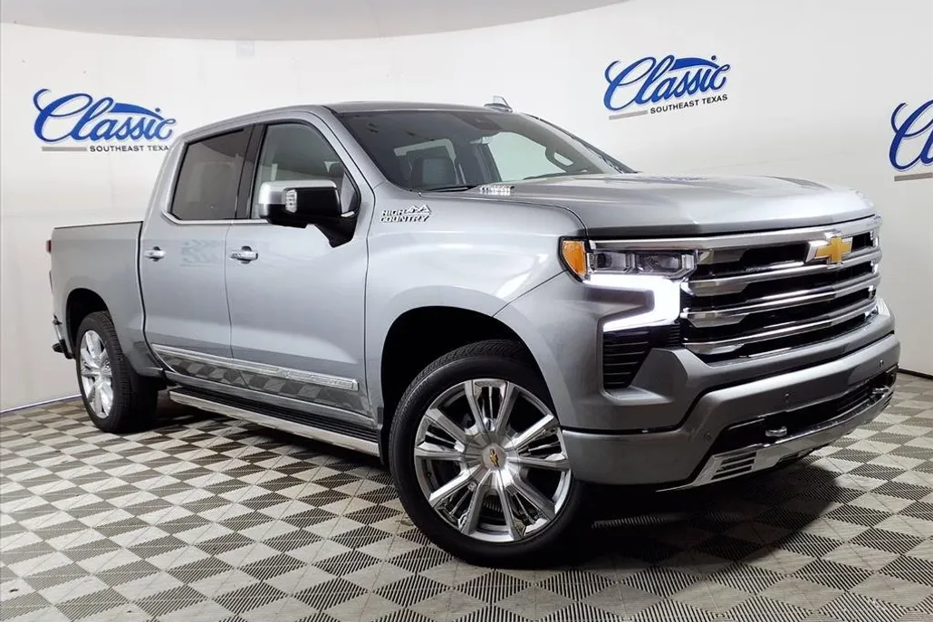 2026 Chevrolet Silverado High Country photo 1