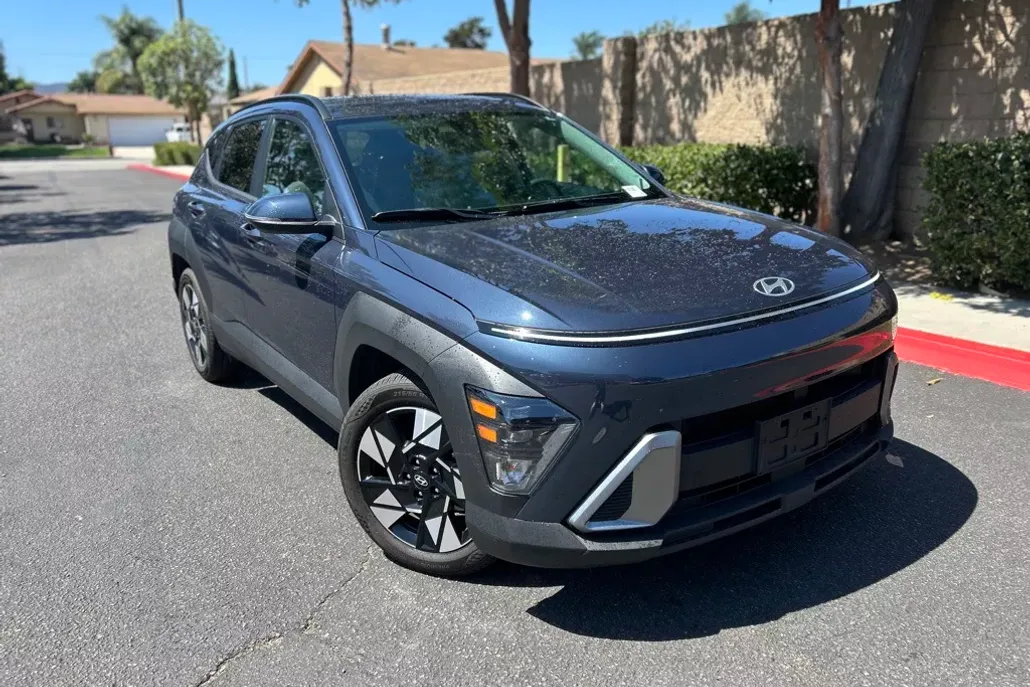 2024 Hyundai Kona SEL photo 1