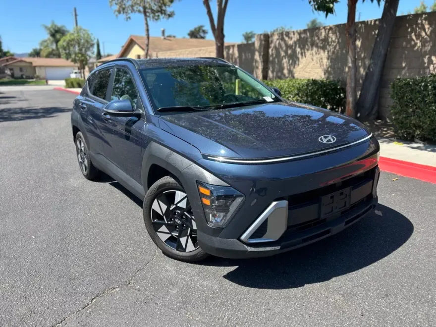 2024 Hyundai Kona SEL photo 1