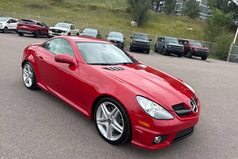 2010 Mercedes Benz SLK 55 AMG photo 1