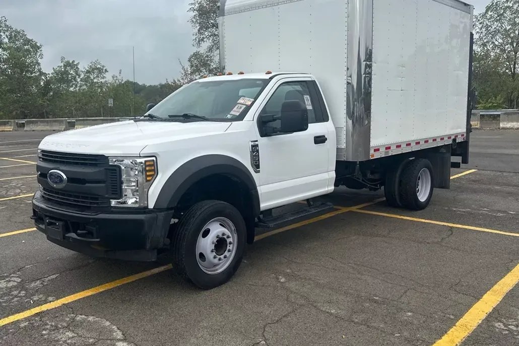2018 Ford F-450 XL photo 1