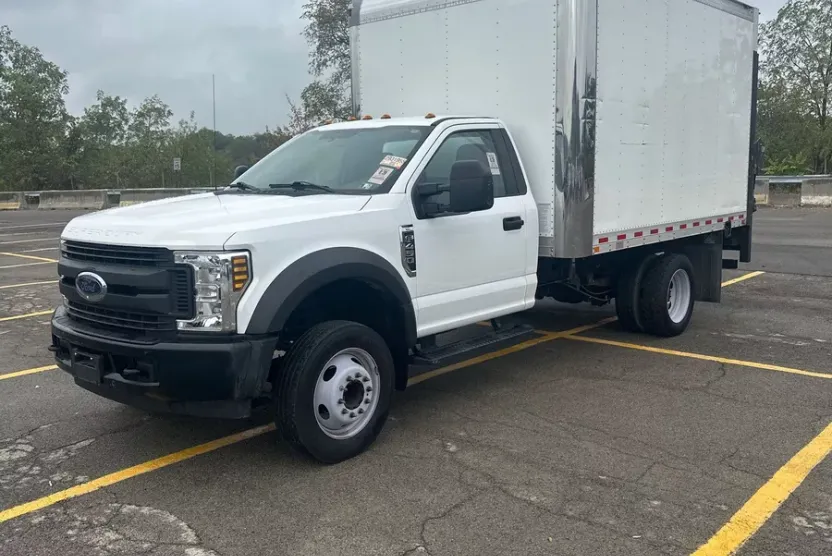 2018 Ford F-450 XL photo 1