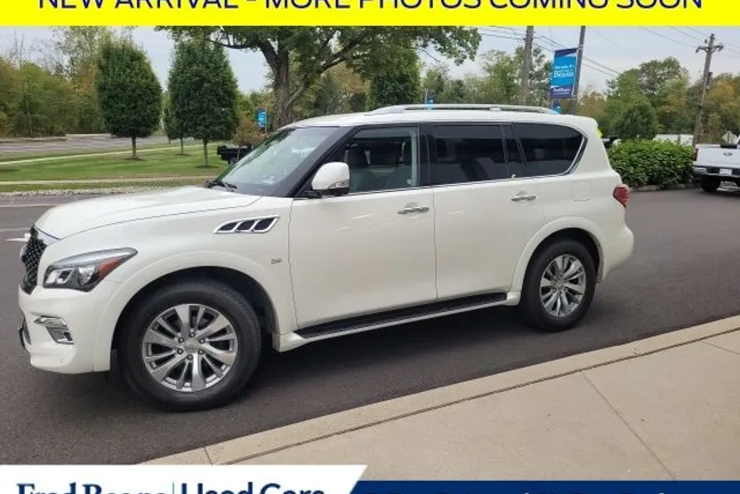 2017 Infiniti QX80 Base photo 1