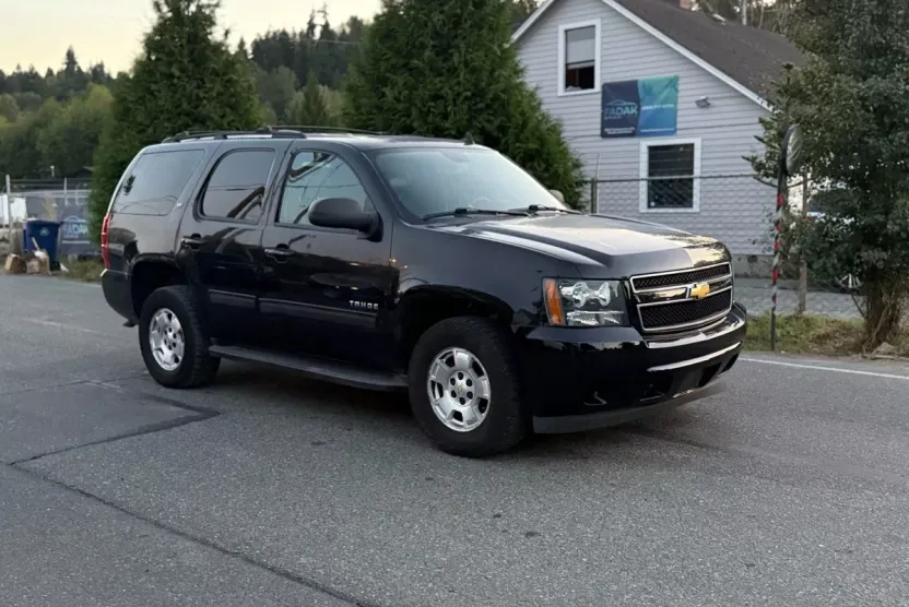2013 Chevrolet Tahoe LT photo 1